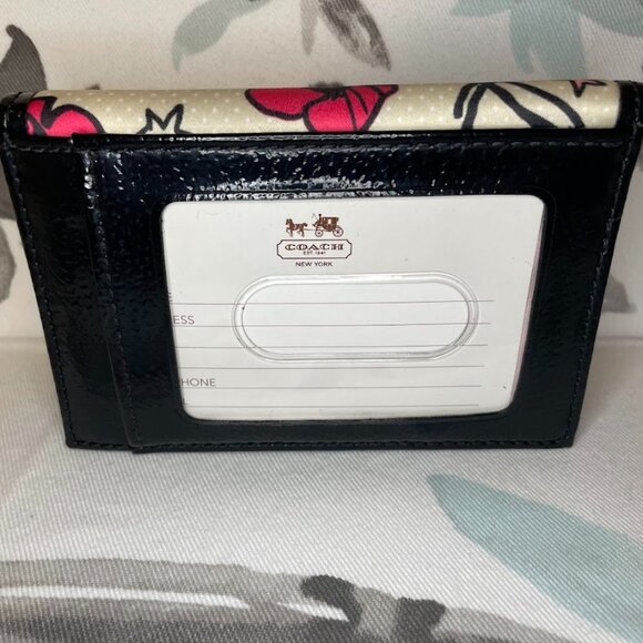 Coach Kyra Floral Poppy Wallet Card Case Bifold NWT - Picture 3 of 9